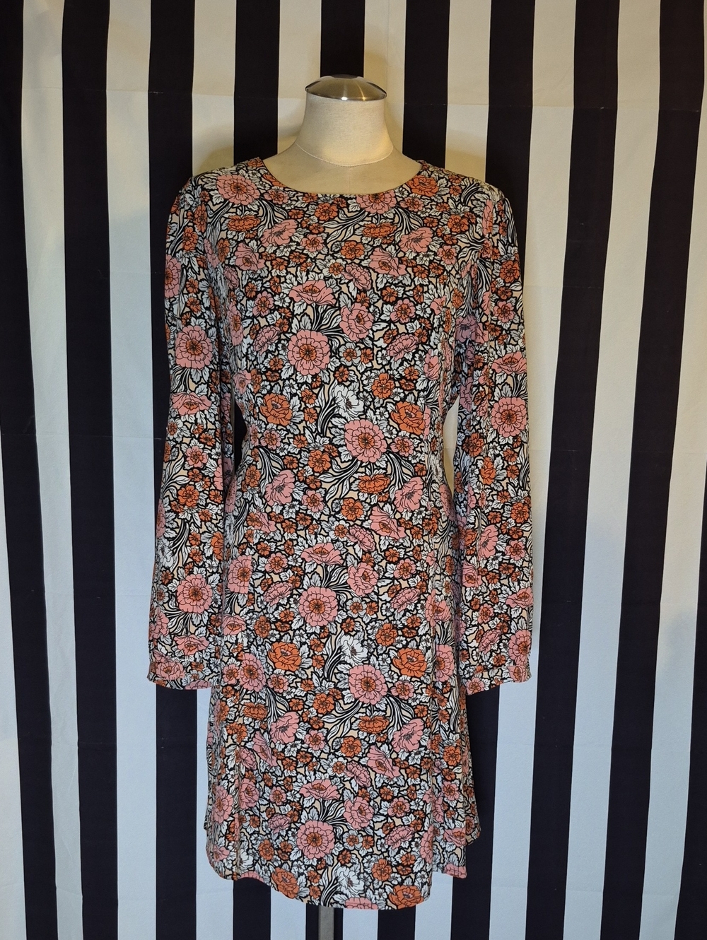 Womens Floral Long-Sleeve Shift Dress - Pink/Black